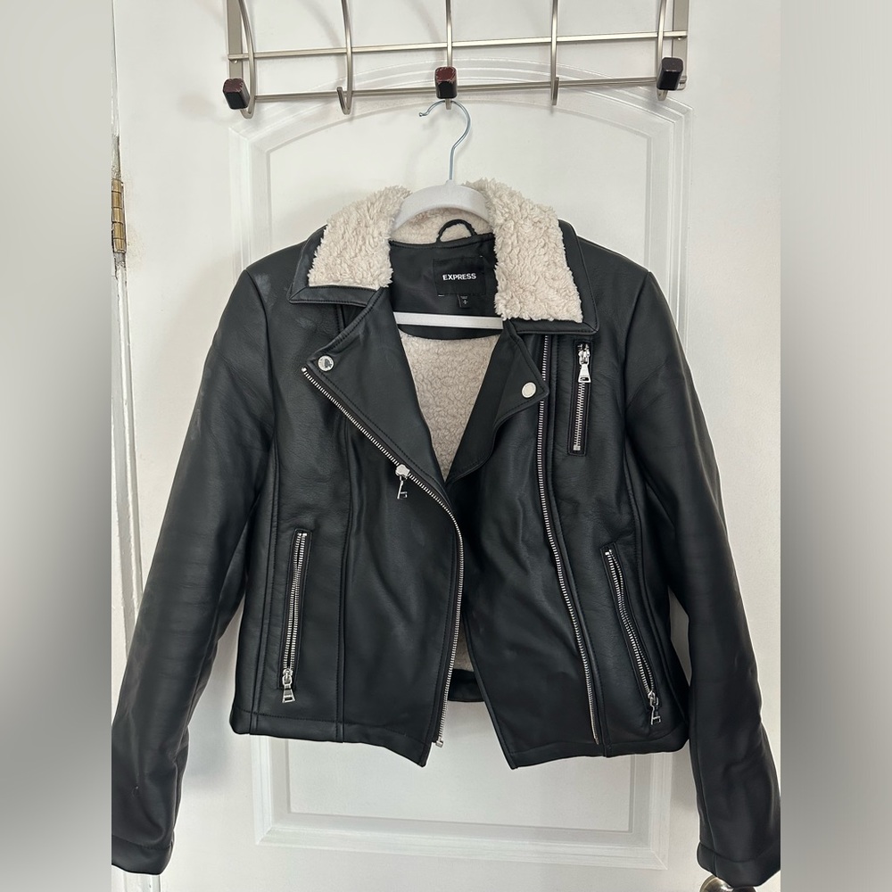 Express faux leather fur lined jacket SZ small